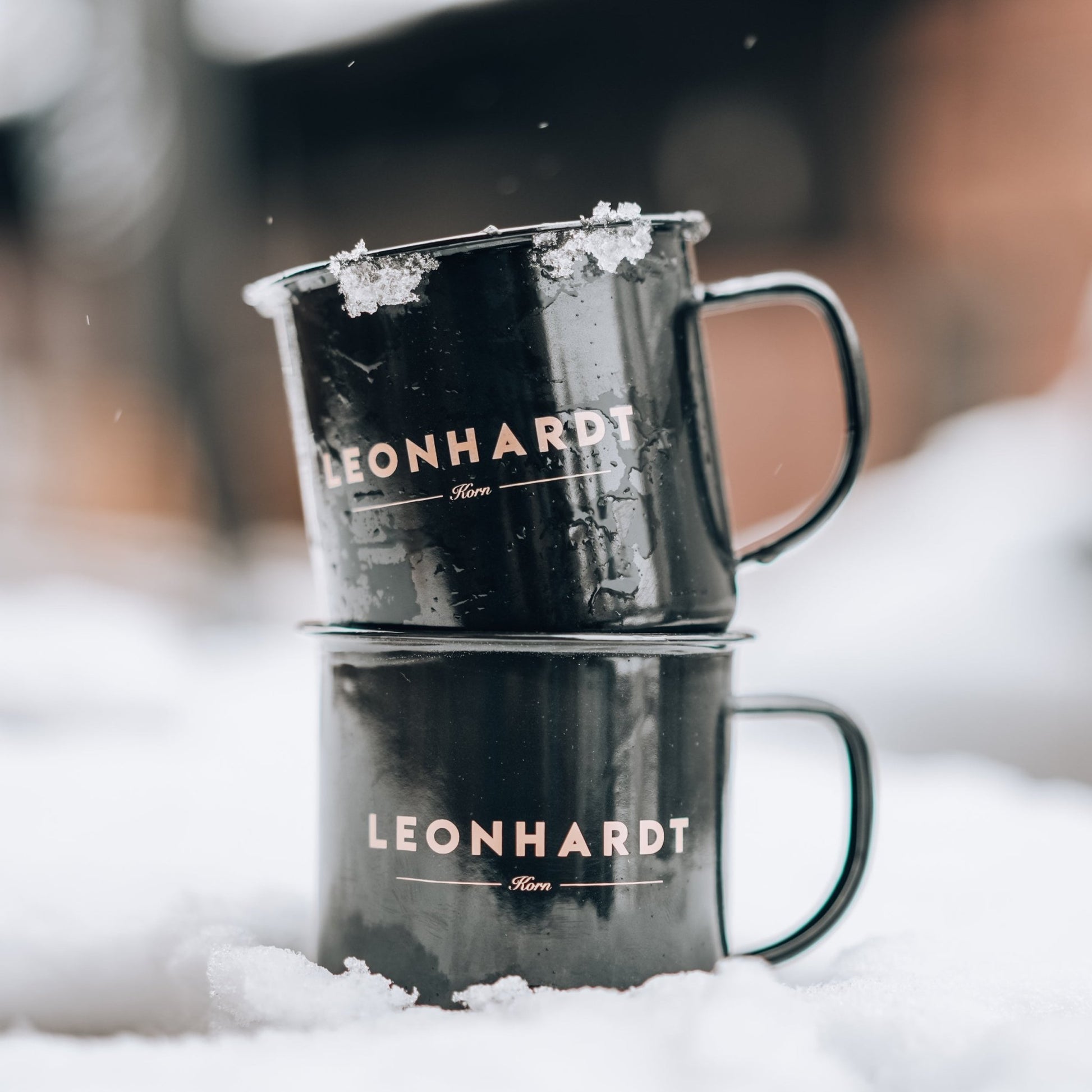 Leonhardt Korn // Emaille Becher - Leonhardt Korn